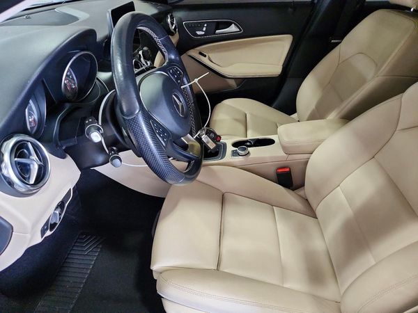 2020 MERCEDES-BENZ GLA GLA250-4M