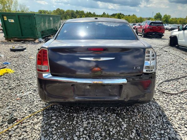 2014 CHRYSLER 300