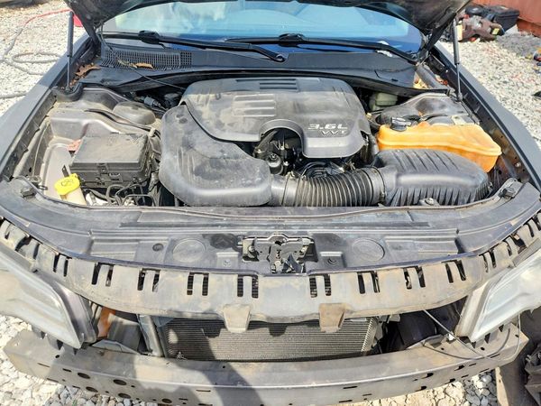 2014 CHRYSLER 300
