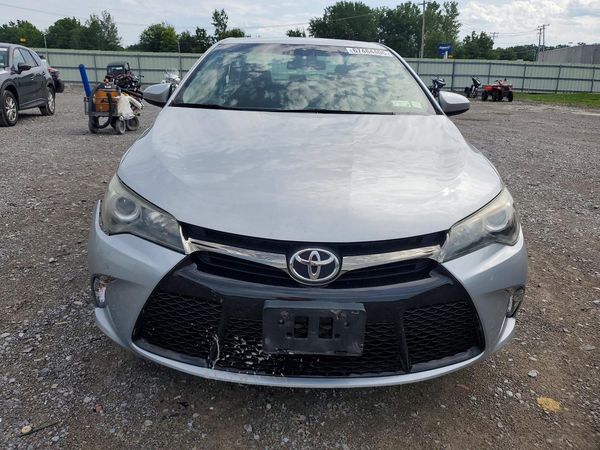 2015 TOYOTA CAMRY
