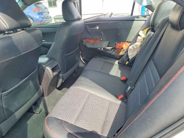 2015 TOYOTA CAMRY