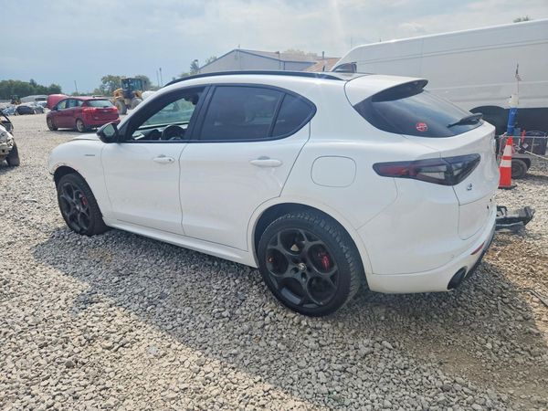 2024 ALFA ROMEO STELVIO