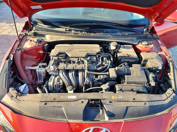 2021 HYUNDAI ELANTRA Limited