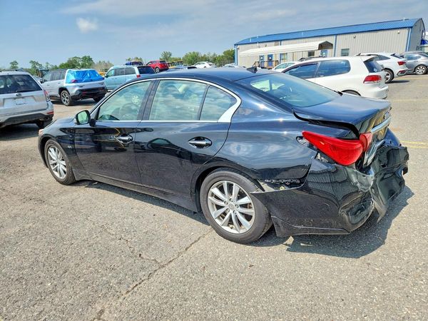 2017 INFINITI Q50