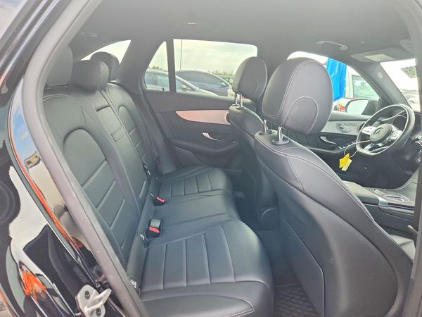 2022 MERCEDES-BENZ GLC GLC300