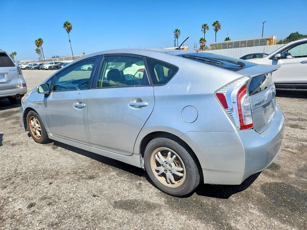 2014 TOYOTA PRIUS