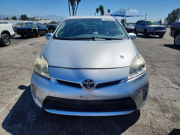 2014 TOYOTA PRIUS
