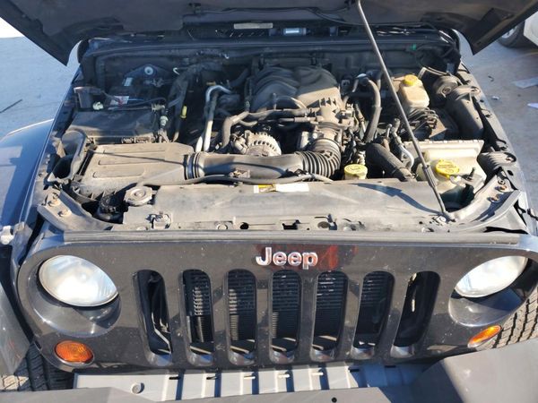 2013 JEEP WRANGLER Sahara