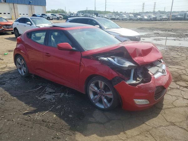 2013 HYUNDAI VELOSTER