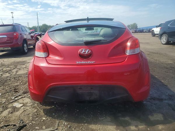 2013 HYUNDAI VELOSTER