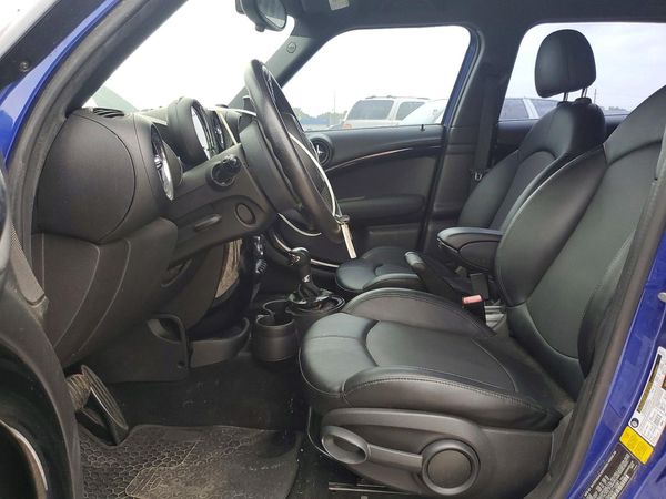 2016 MINI COOPER