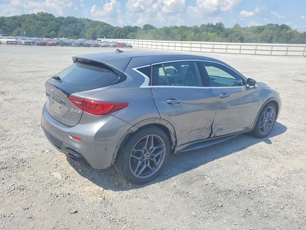 2018 INFINITI QX30