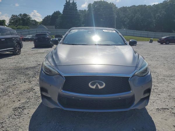 2018 INFINITI QX30
