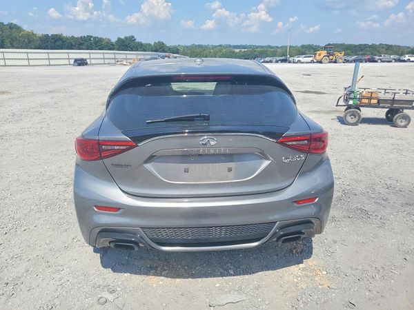 2018 INFINITI QX30