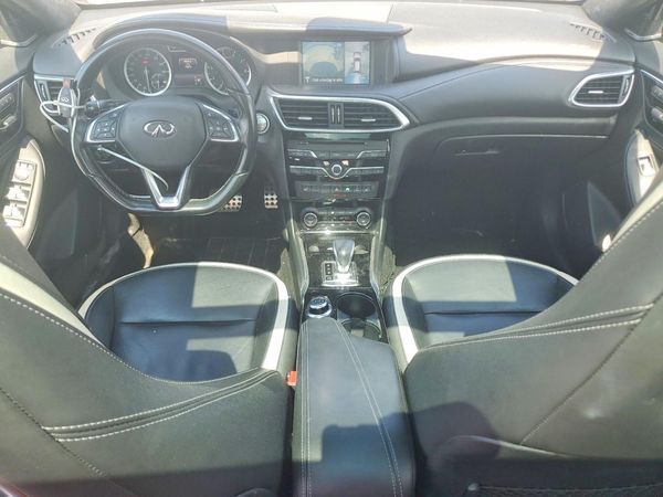 2018 INFINITI QX30