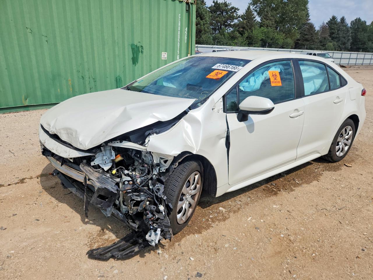 2021 TOYOTA COROLLA LE — Front 3/4