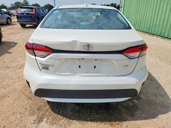 2021 TOYOTA COROLLA LE — DIRR