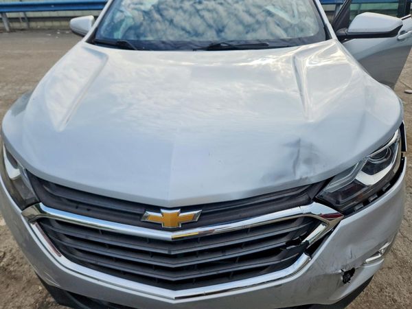 2020 CHEVROLET EQUINOX LT (2FL) — Engine bay