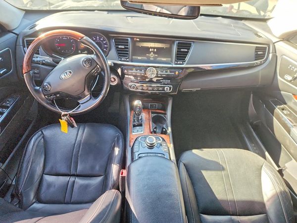 2015 KIA K900 KH