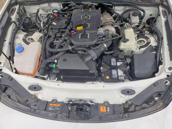 2017 FIAT ALL OTHER — Engine bay