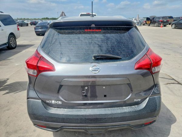 2019 NISSAN KICKS