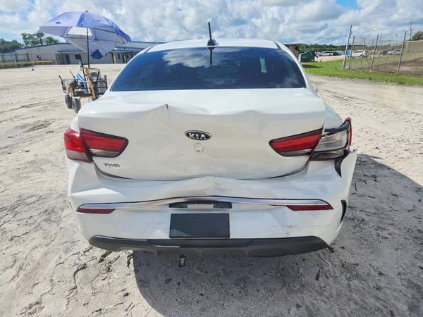 2021 KIA RIO