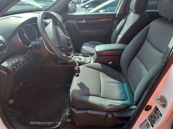2012 KIA SORENTO GL(Middle-low grade)