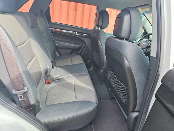 2012 KIA SORENTO GL(Middle-low grade)
