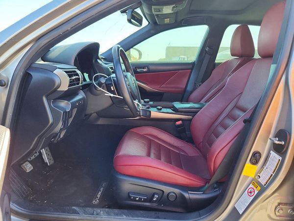 2015 LEXUS IS
