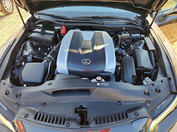 2025 LEXUS IS 350