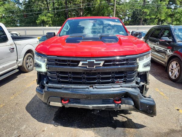 2023 CHEVROLET SILVERADO Trail Boss - LT