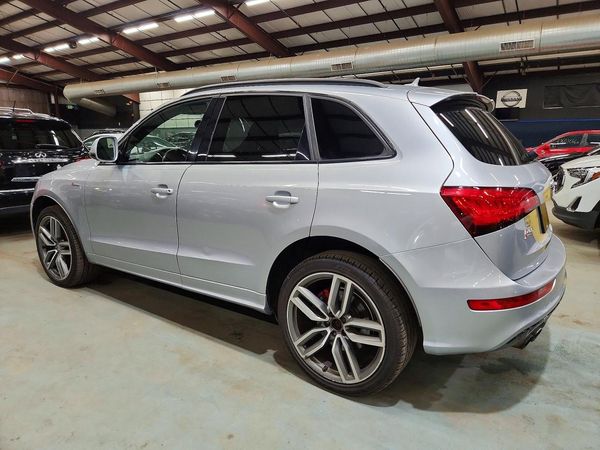 2016 AUDI SQ5 quattro Prestige
