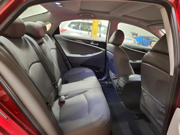 2014 HYUNDAI SONATA