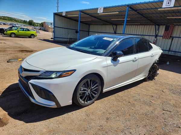2024 TOYOTA CAMRY XSE