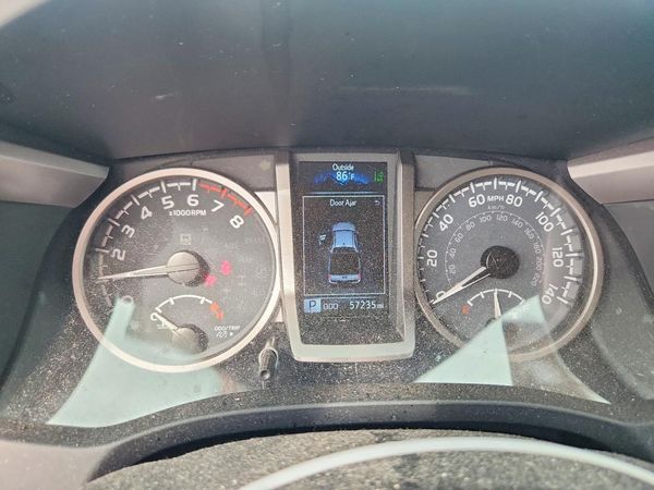 2023 TOYOTA TACOMA SR5