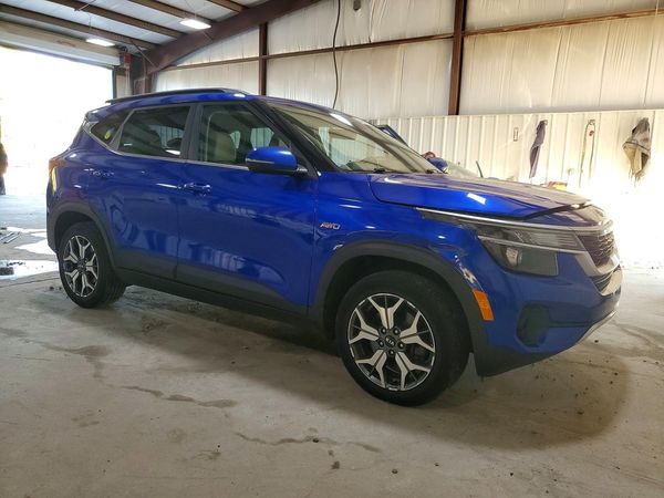 2021 KIA SELTOS EX