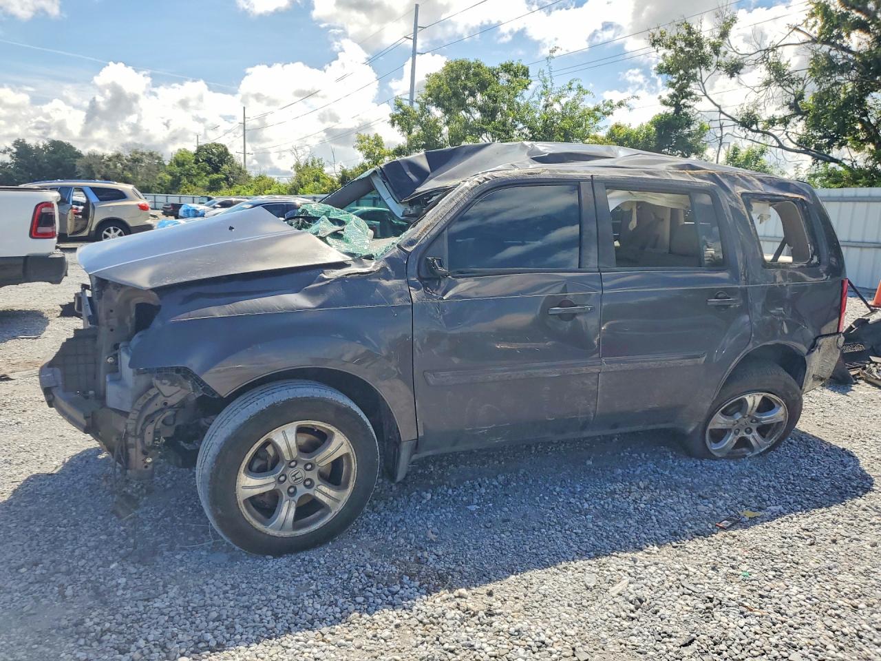 2013 HONDA PILOT EX — Front 3/4
