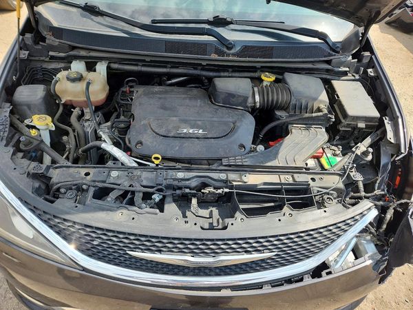2017 CHRYSLER PACIFICA Touring L