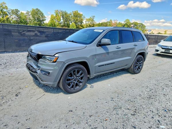 2022 JEEP GRAND CHEROKEE