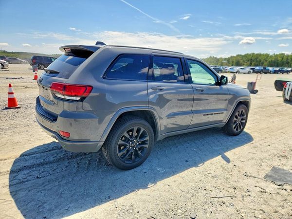 2022 JEEP GRAND CHEROKEE