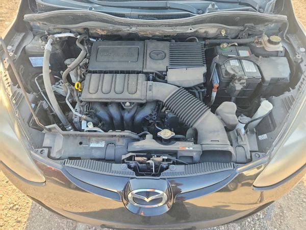 2013 MAZDA MAZDA2 Sport/GX