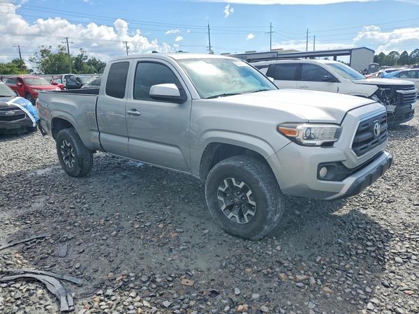2016 TOYOTA TACOMA — Passenger 3/4