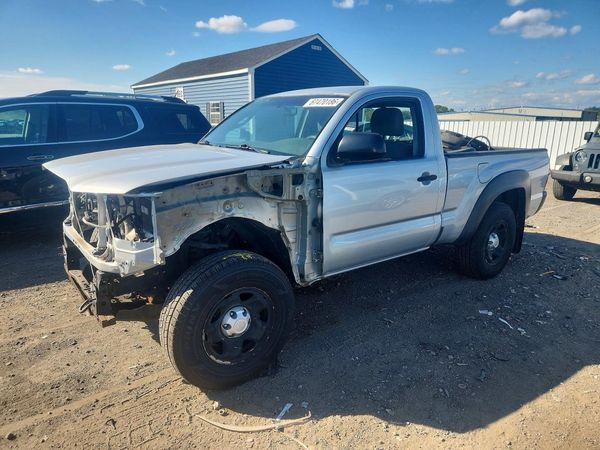 2012 TOYOTA TACOMA