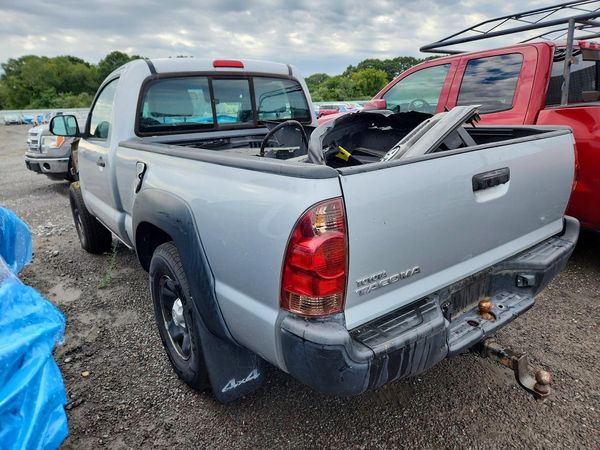 2012 TOYOTA TACOMA