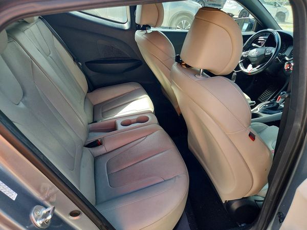 2020 HYUNDAI VELOSTER
