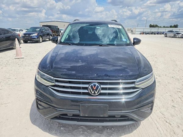 2022 VOLKSWAGEN TIGUAN