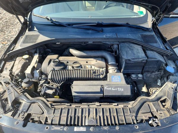 2014 VOLVO S60