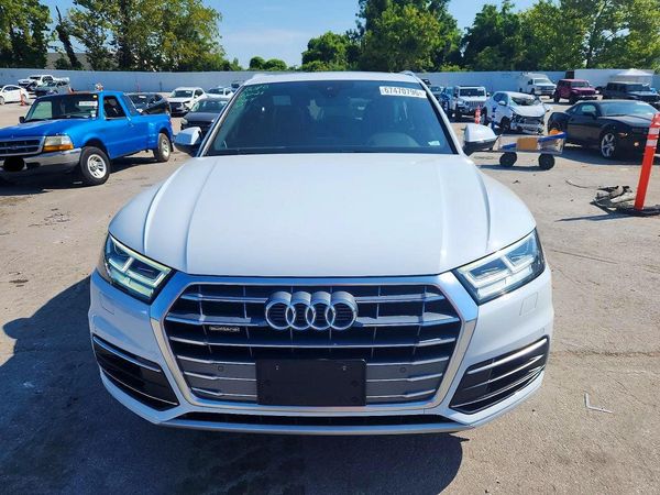 2019 AUDI Q5