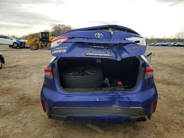 2021 TOYOTA COROLLA