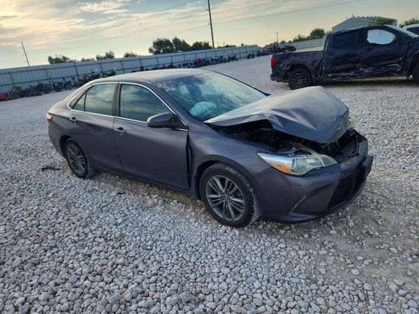2015 TOYOTA CAMRY